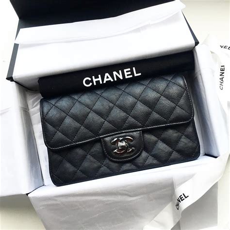 son chanel mini|Chanel mini flap bag price.